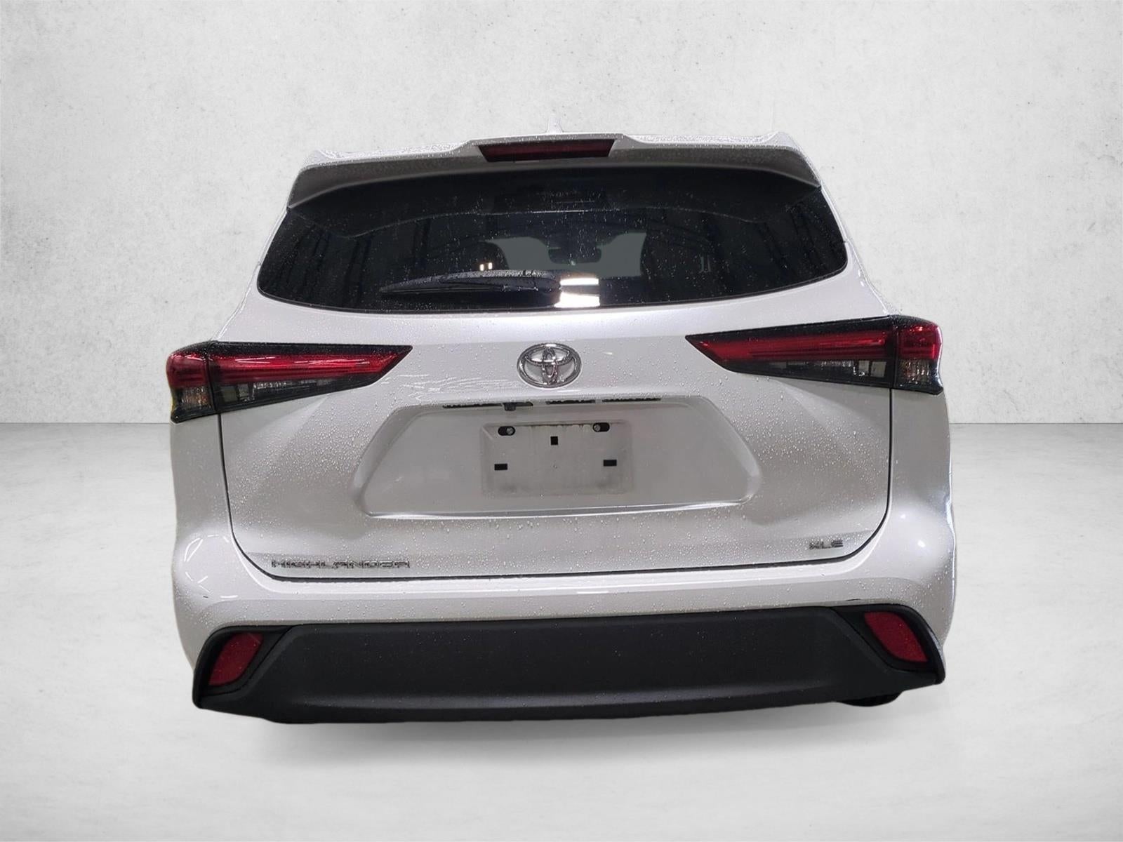 2023 Toyota Highlander XLE FWD (Natl)