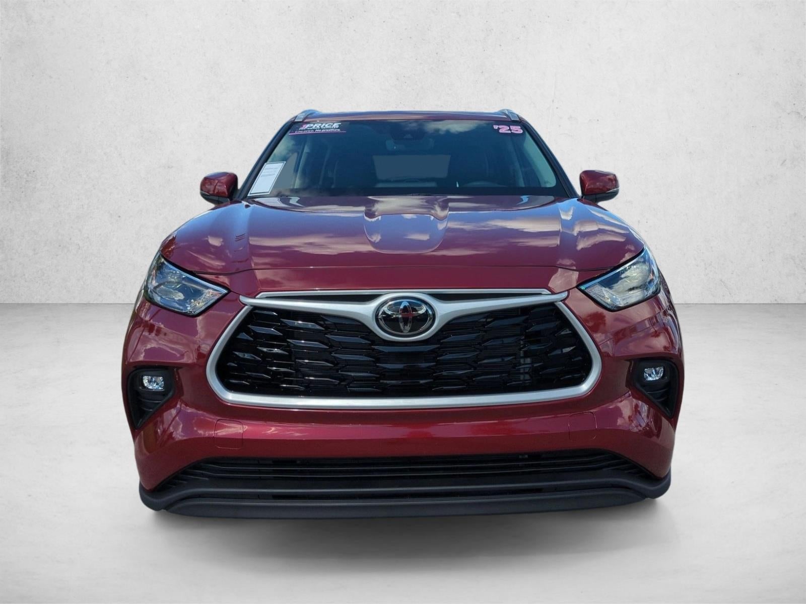 2025 Toyota Highlander XLE FWD (Natl)