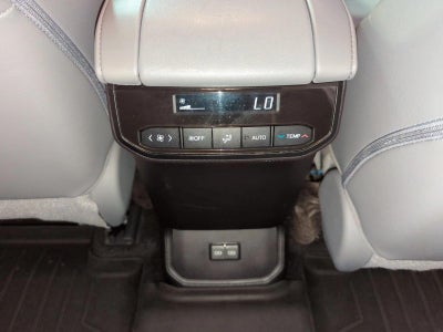 2023 Toyota Highlander XLE FWD (Natl)