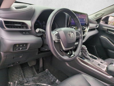 2024 Toyota Highlander Platinum FWD (Natl)
