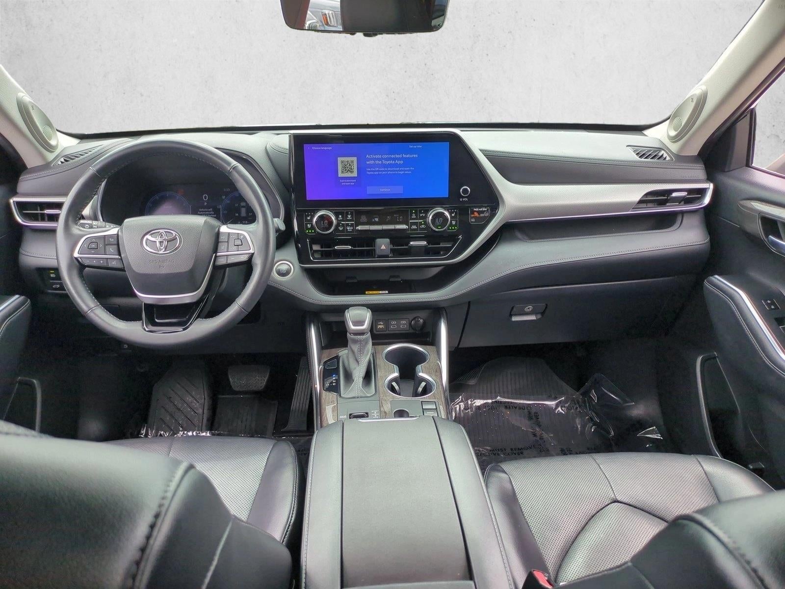 2024 Toyota Highlander Platinum FWD (Natl)