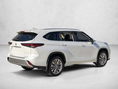 2024 Toyota Highlander Platinum FWD (Natl)