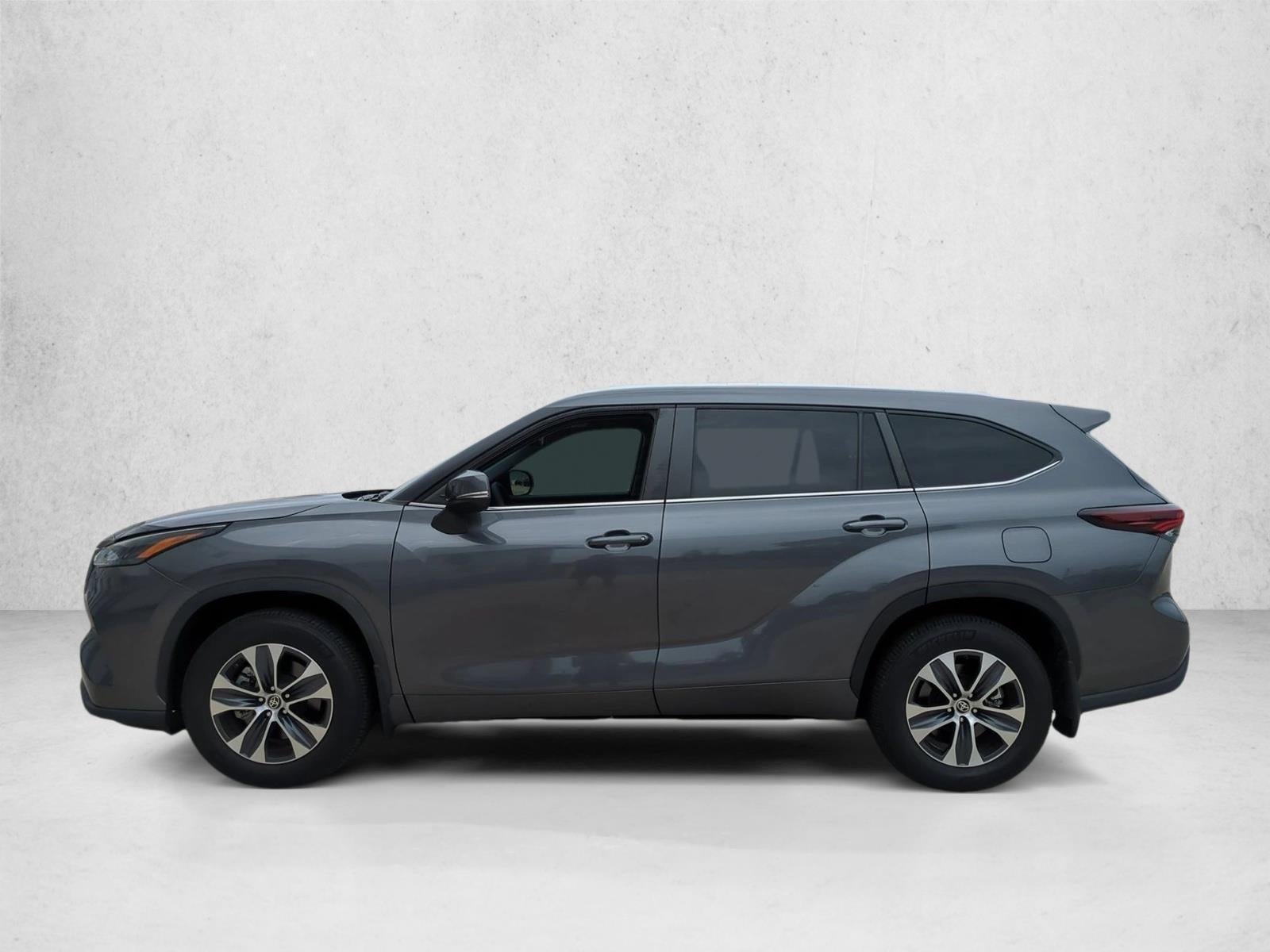 2024 Toyota Highlander XLE FWD (Natl)