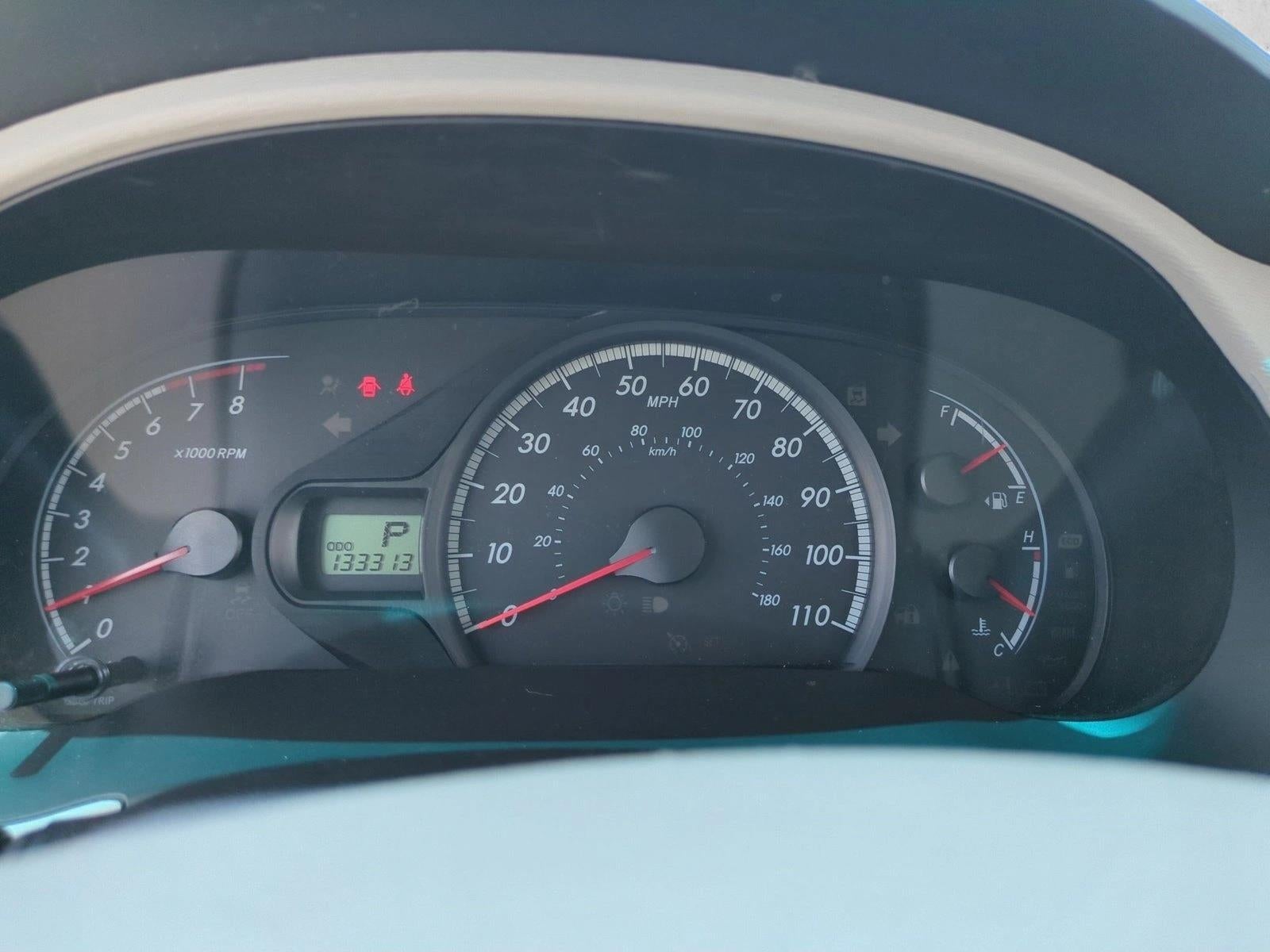 2014 Toyota Sienna 5dr 8-Pass Van V6 LE FWD (Natl)