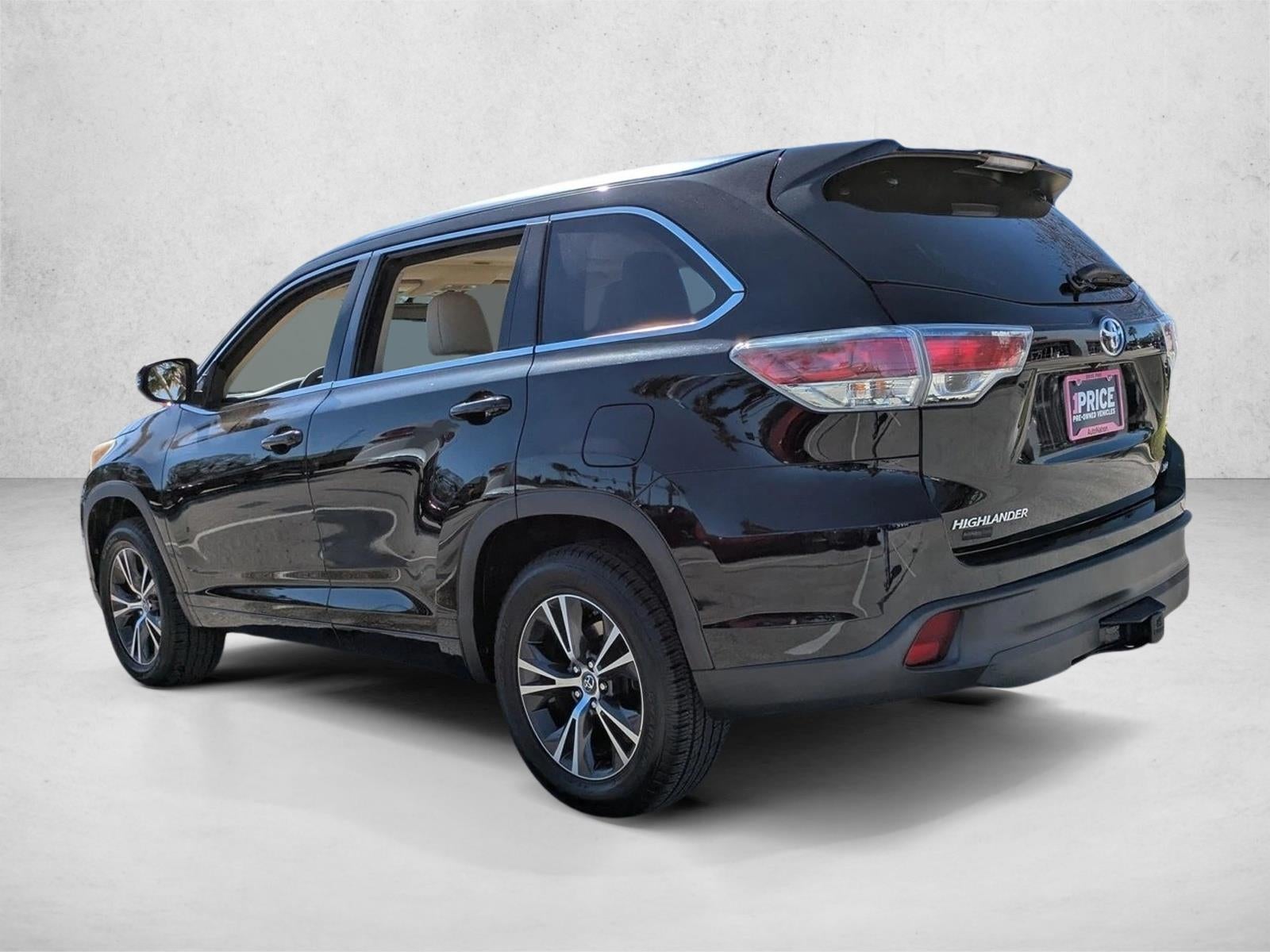 2016 Toyota Highlander FWD 4dr V6 XLE (Natl)