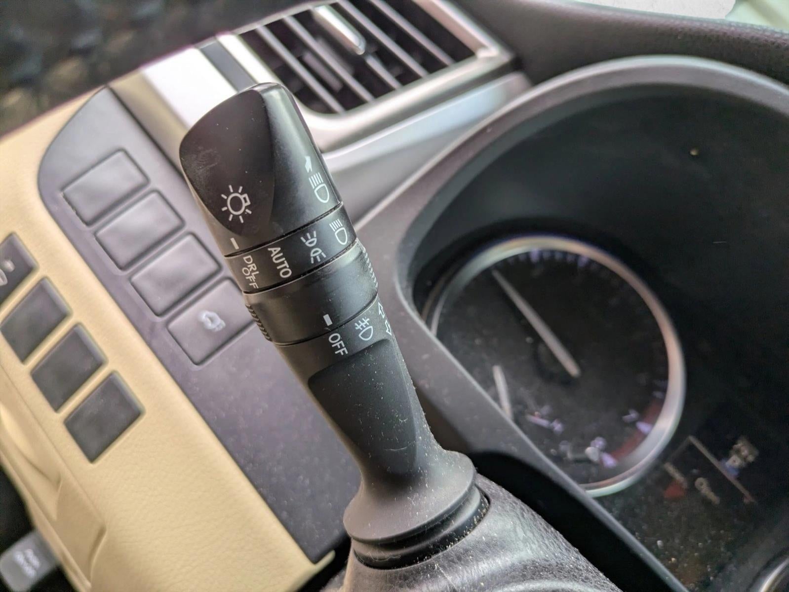 2015 Toyota Highlander FWD 4dr V6 XLE (Natl)