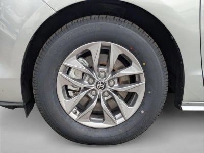2023 Toyota Sienna LE FWD 8-Passenger (Natl)