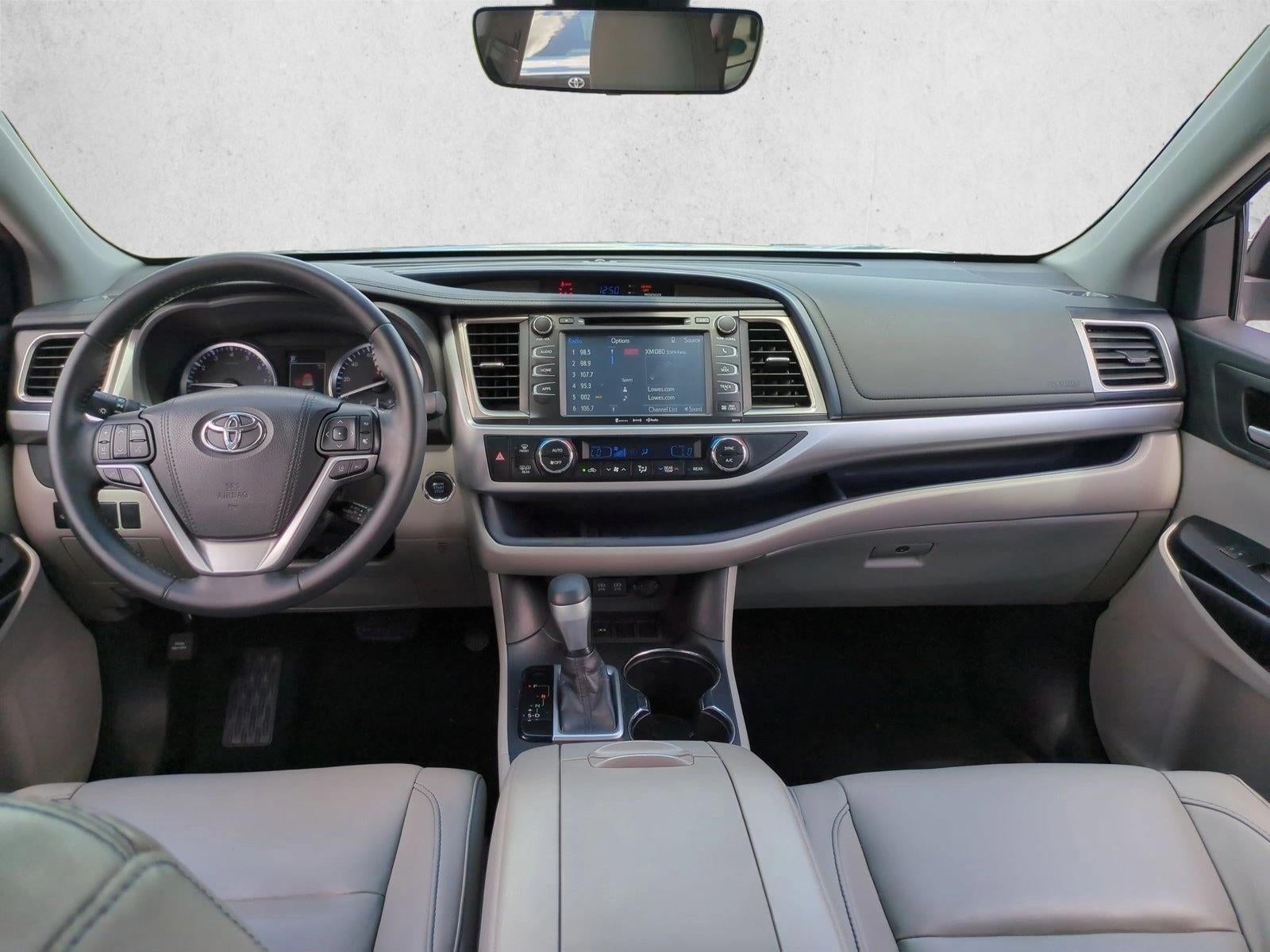 2017 Toyota Highlander XLE V6 FWD (Natl)