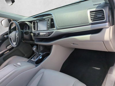 2017 Toyota Highlander XLE V6 FWD (Natl)