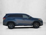 2017 Toyota Highlander XLE V6 FWD (Natl)