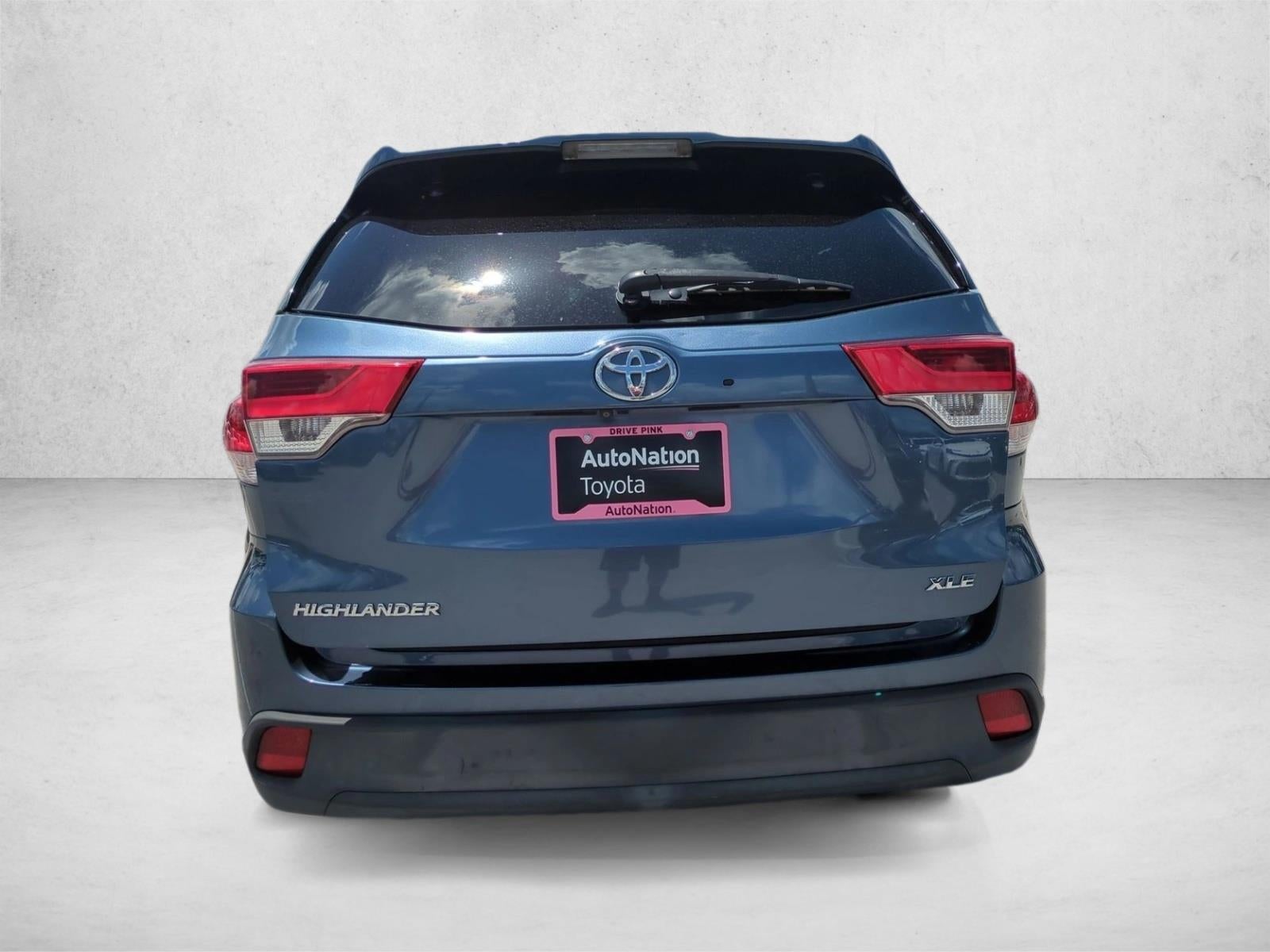 2017 Toyota Highlander XLE V6 FWD (Natl)
