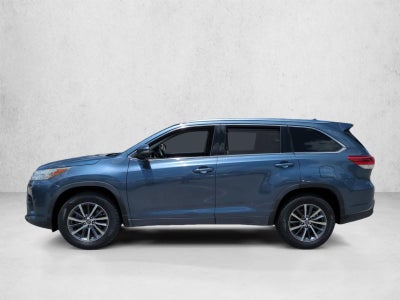 2017 Toyota Highlander XLE V6 FWD (Natl)