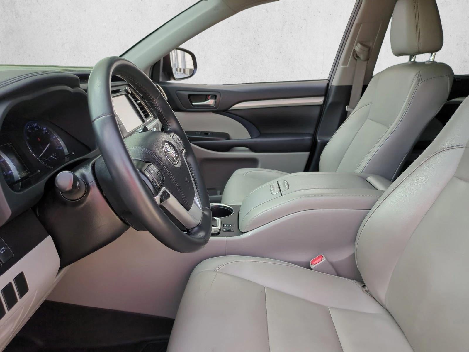 2019 Toyota Highlander XLE V6 FWD (Natl)