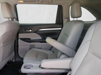 2019 Toyota Highlander XLE V6 FWD (Natl)