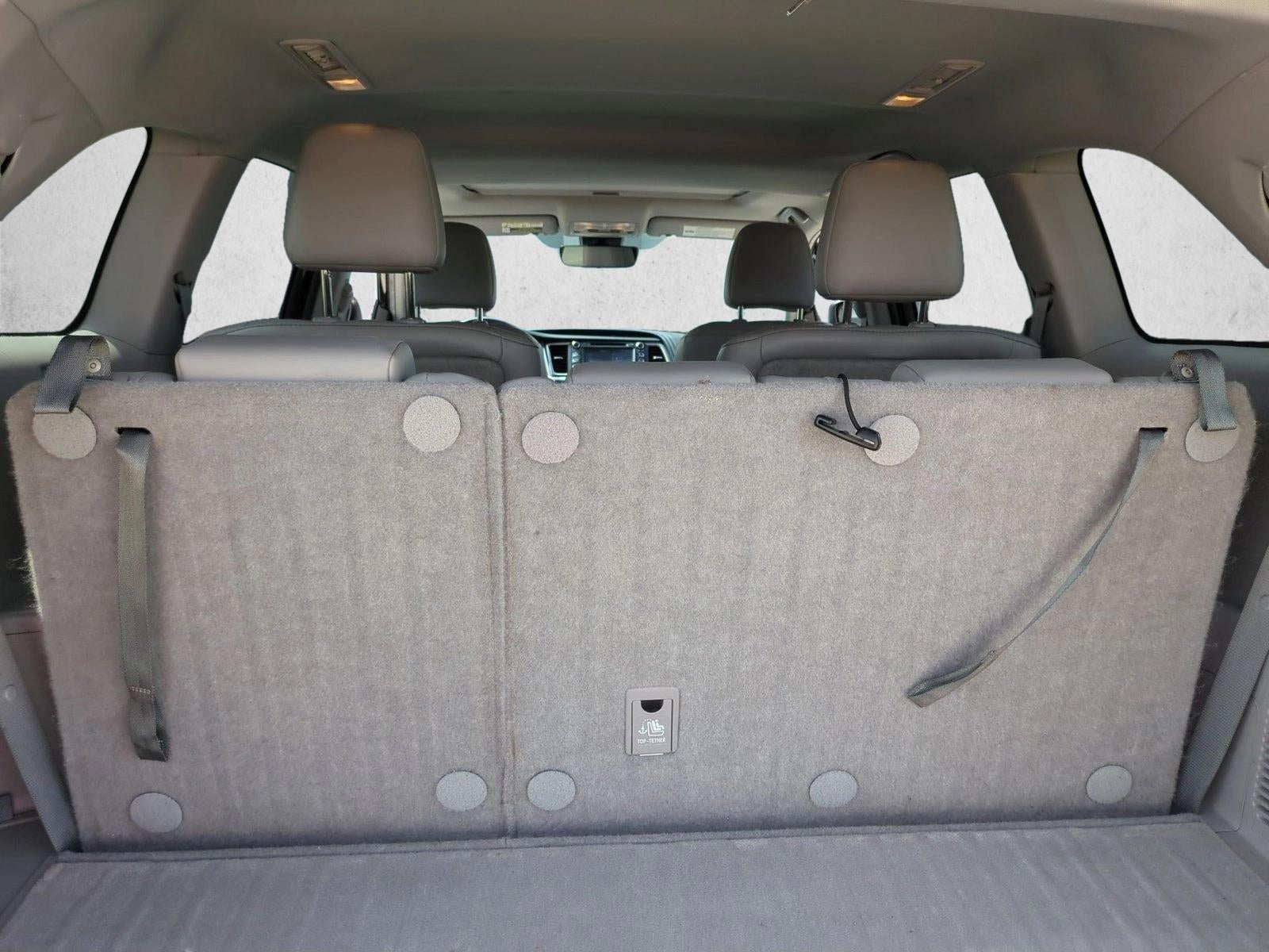 2019 Toyota Highlander XLE V6 FWD (Natl)