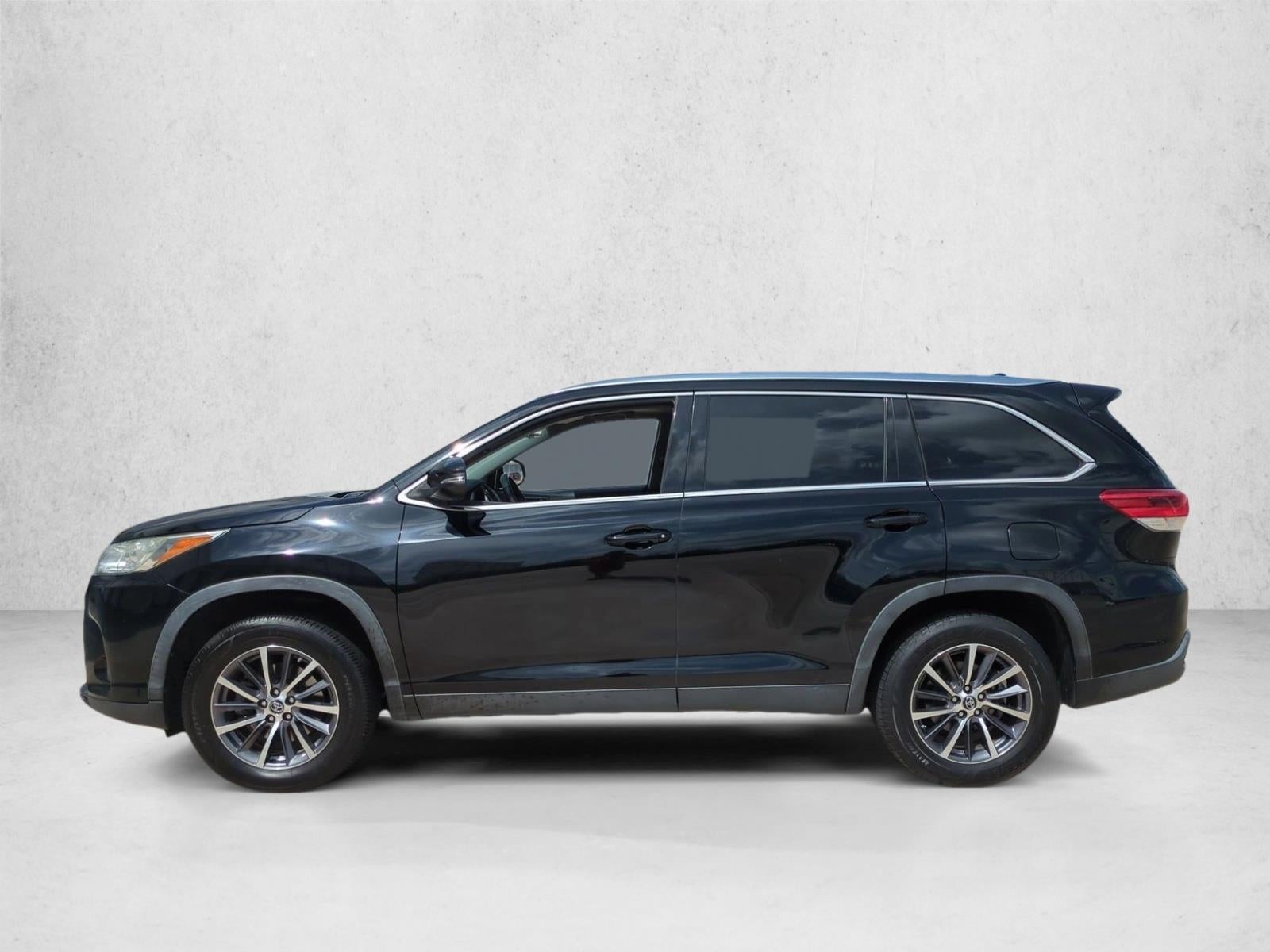 2019 Toyota Highlander XLE V6 FWD (Natl)
