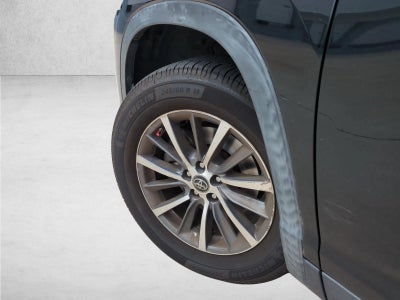 2019 Toyota Highlander XLE V6 FWD (Natl)