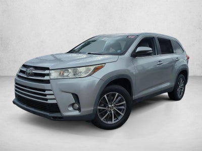 2019 Toyota Highlander XLE V6 FWD (Natl)