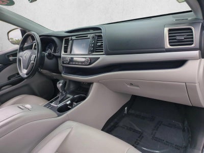 2019 Toyota Highlander XLE V6 FWD (Natl)