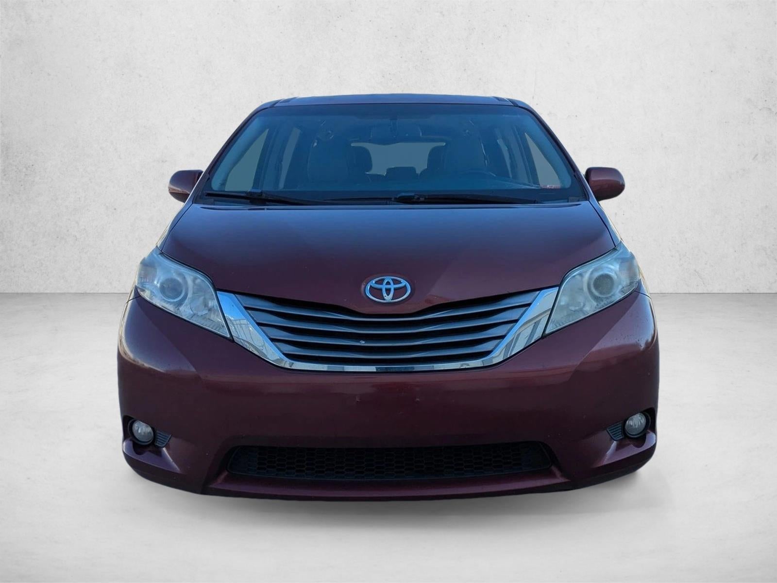 2015 Toyota Sienna 5dr 8-Pass Van XLE FWD (Natl)