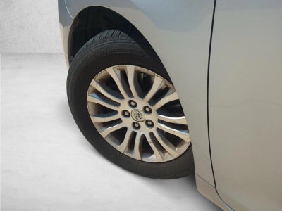2016 Toyota Sienna 5dr 8-Pass Van XLE FWD (Natl)