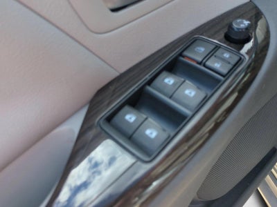 2016 Toyota Sienna 5dr 8-Pass Van XLE FWD (Natl)