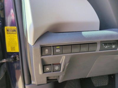 2023 Toyota Sienna XLE FWD 7-Passenger (Natl)