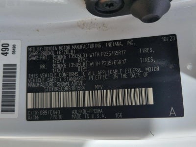 2024 Toyota Sienna XLE FWD 8-Passenger (Natl)