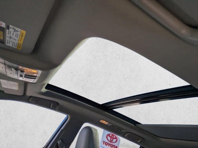 2017 Toyota Highlander Limited Platinum V6 FWD (Natl)