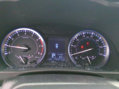 2014 Toyota Highlander FWD 4dr I4 LE (Natl)