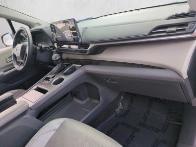 2021 Toyota Sienna Limited FWD 7-Passenger (GS)