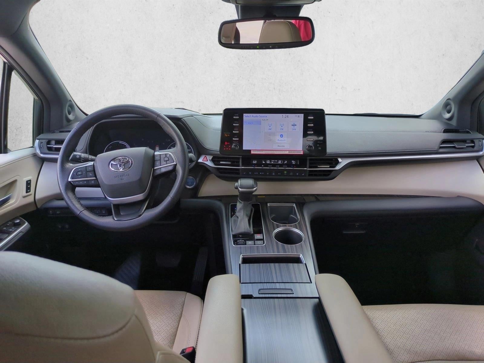 2024 Toyota Sienna Limited FWD 7-Passenger (Natl)