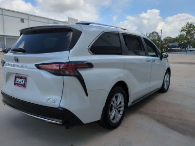 2024 Toyota Sienna Limited FWD 7-Passenger (Natl)