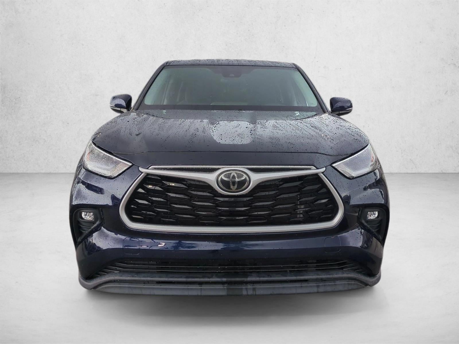 2021 Toyota Highlander LE FWD (GS)