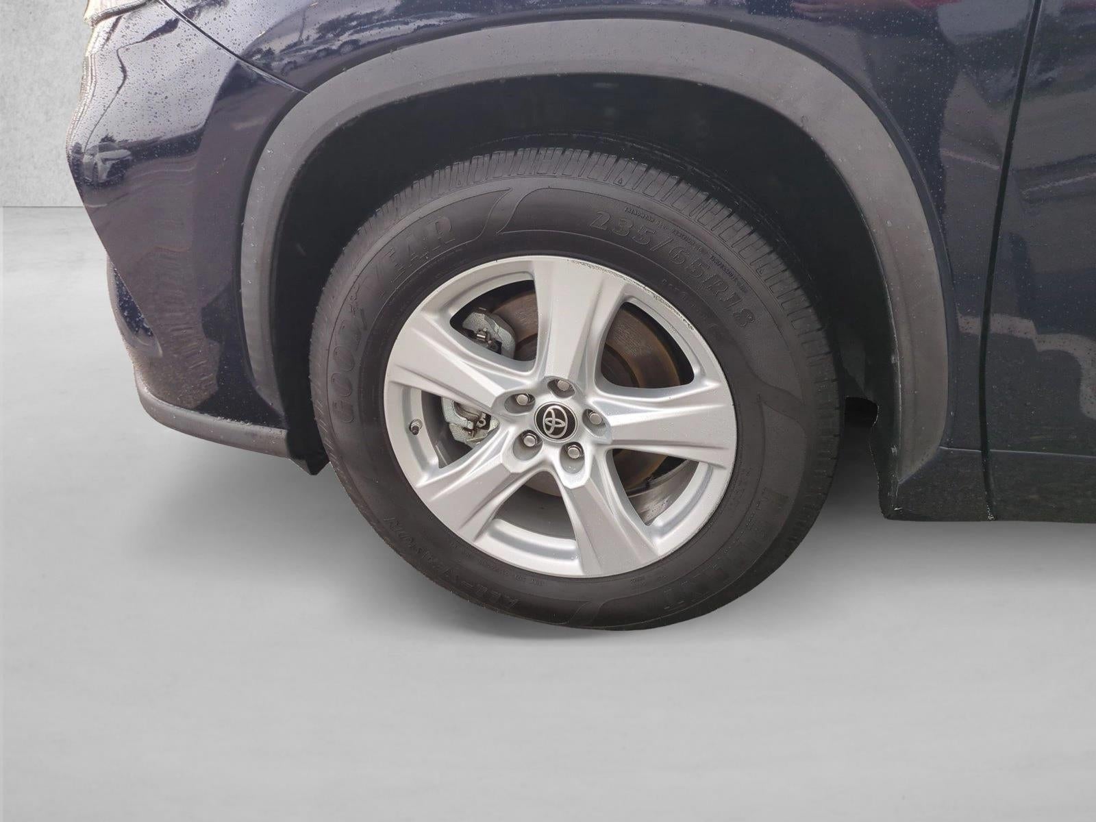 2021 Toyota Highlander LE FWD (GS)
