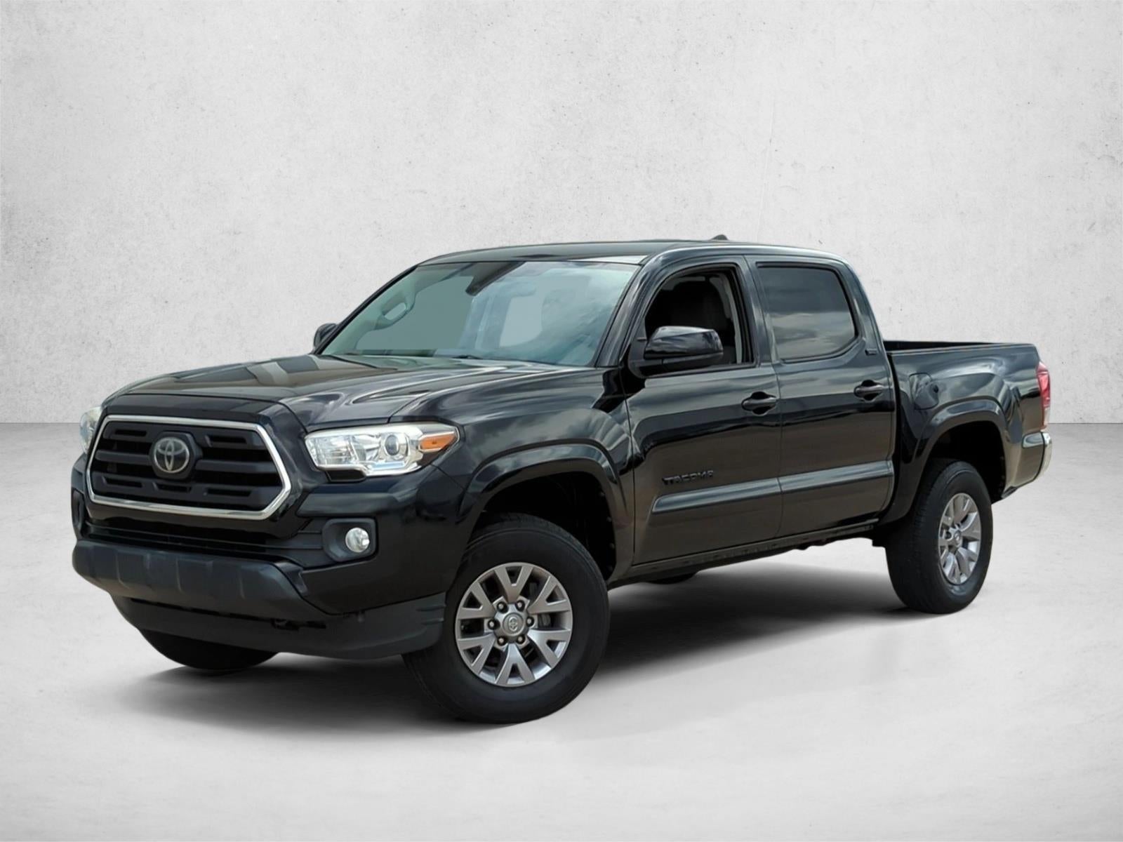 2019 Toyota Tacoma 2WD 2WD SR5 Double Cab 5' Bed I4 AT (SE)