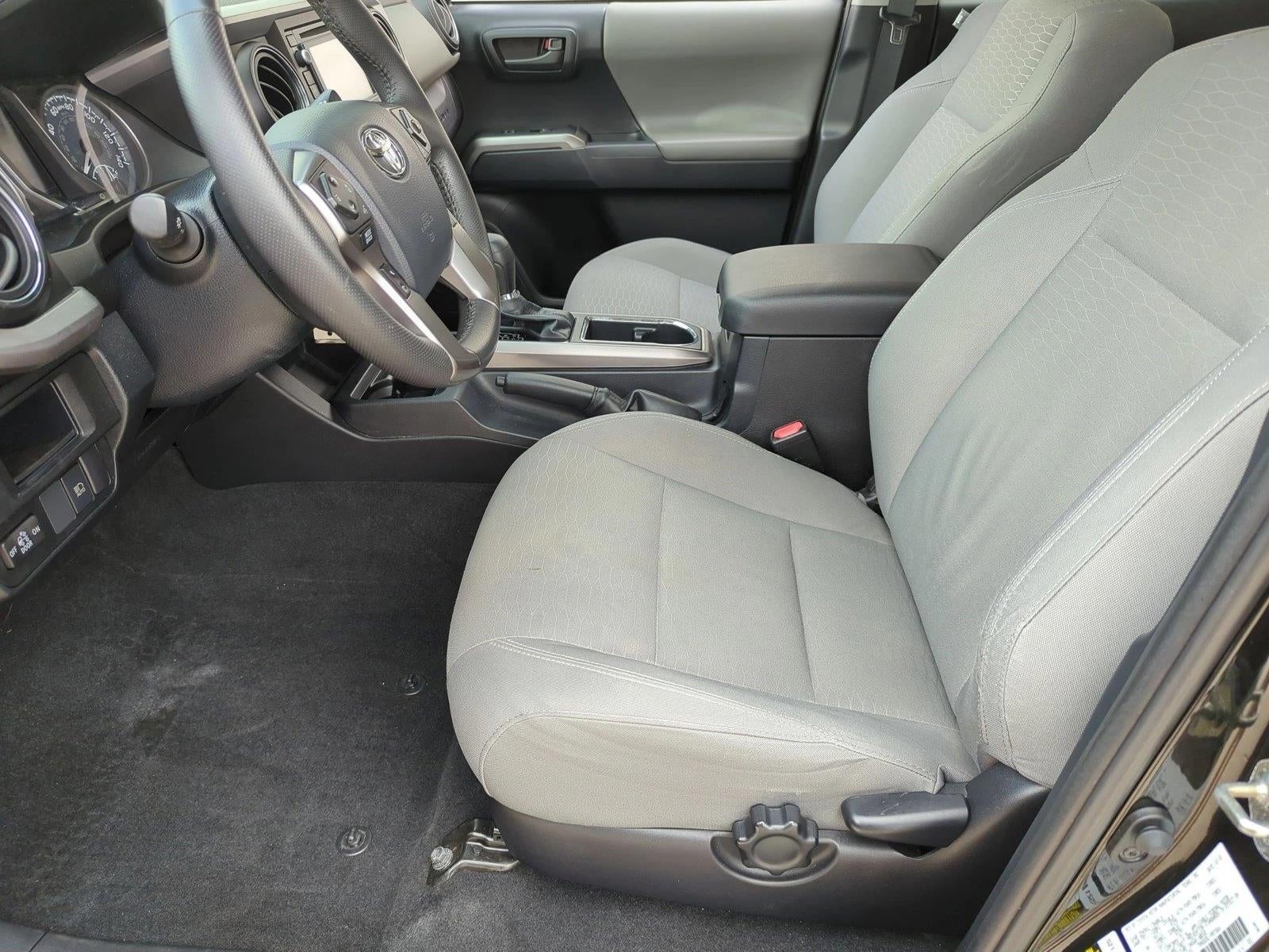 2019 Toyota Tacoma 2WD 2WD SR5 Double Cab 5' Bed I4 AT (SE)
