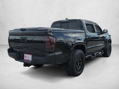 2017 Toyota Tacoma SR5 Double Cab 5' Bed V6 4x2 AT (GS)