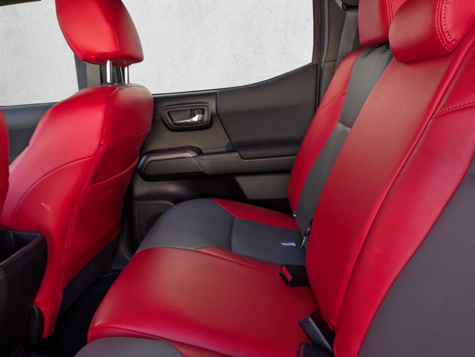 2021 Toyota Tacoma 2WD 2WD TRD Sport Double Cab 5' Bed V6 AT (Natl)