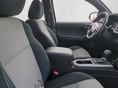 2021 Toyota Tacoma 4WD 4WD TRD Off Road Double Cab 5' Bed V6 AT (Natl)