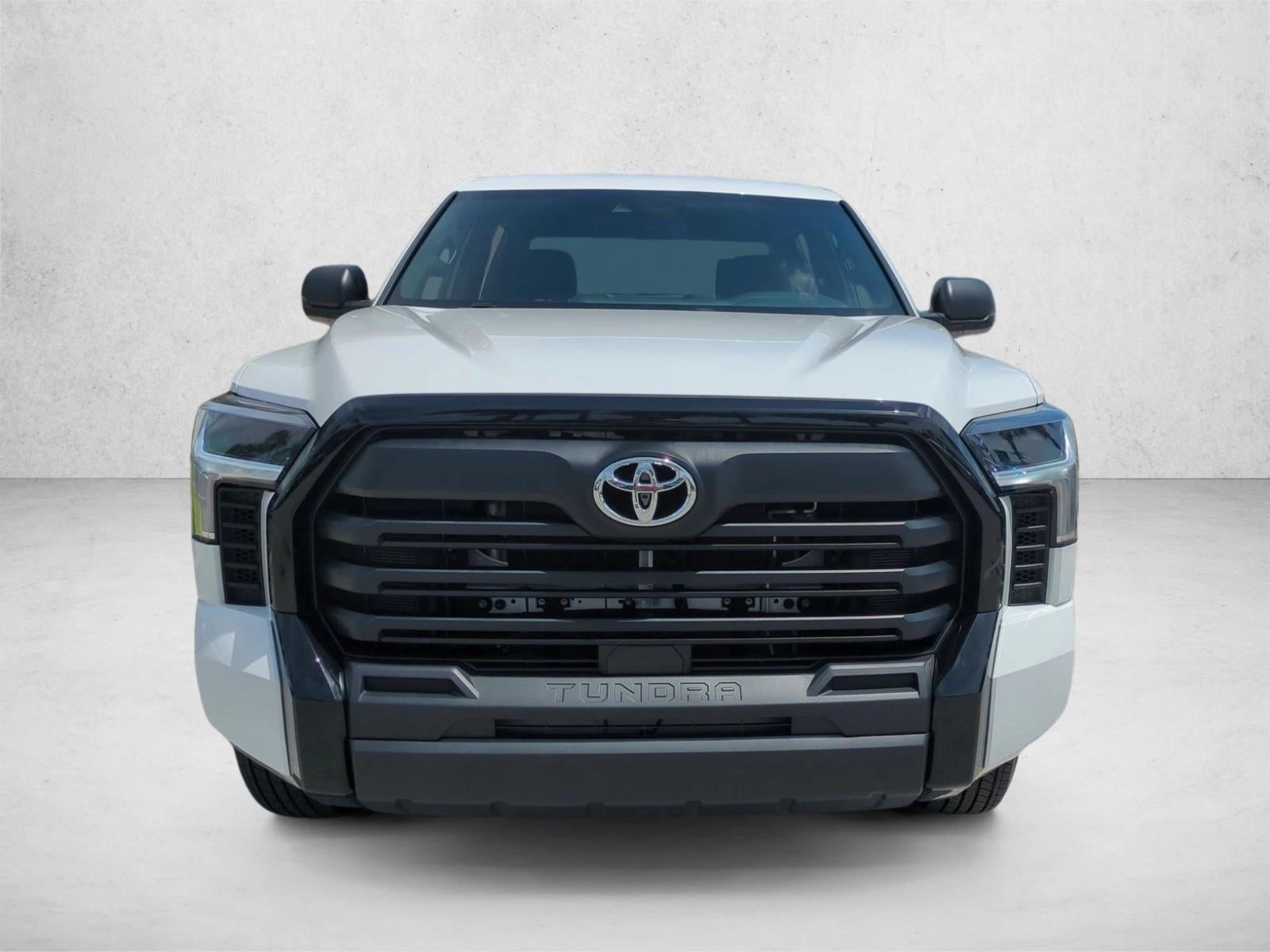 2025 Toyota Tundra 4WD 4WD SR CrewMax 5.5' Bed (Natl)