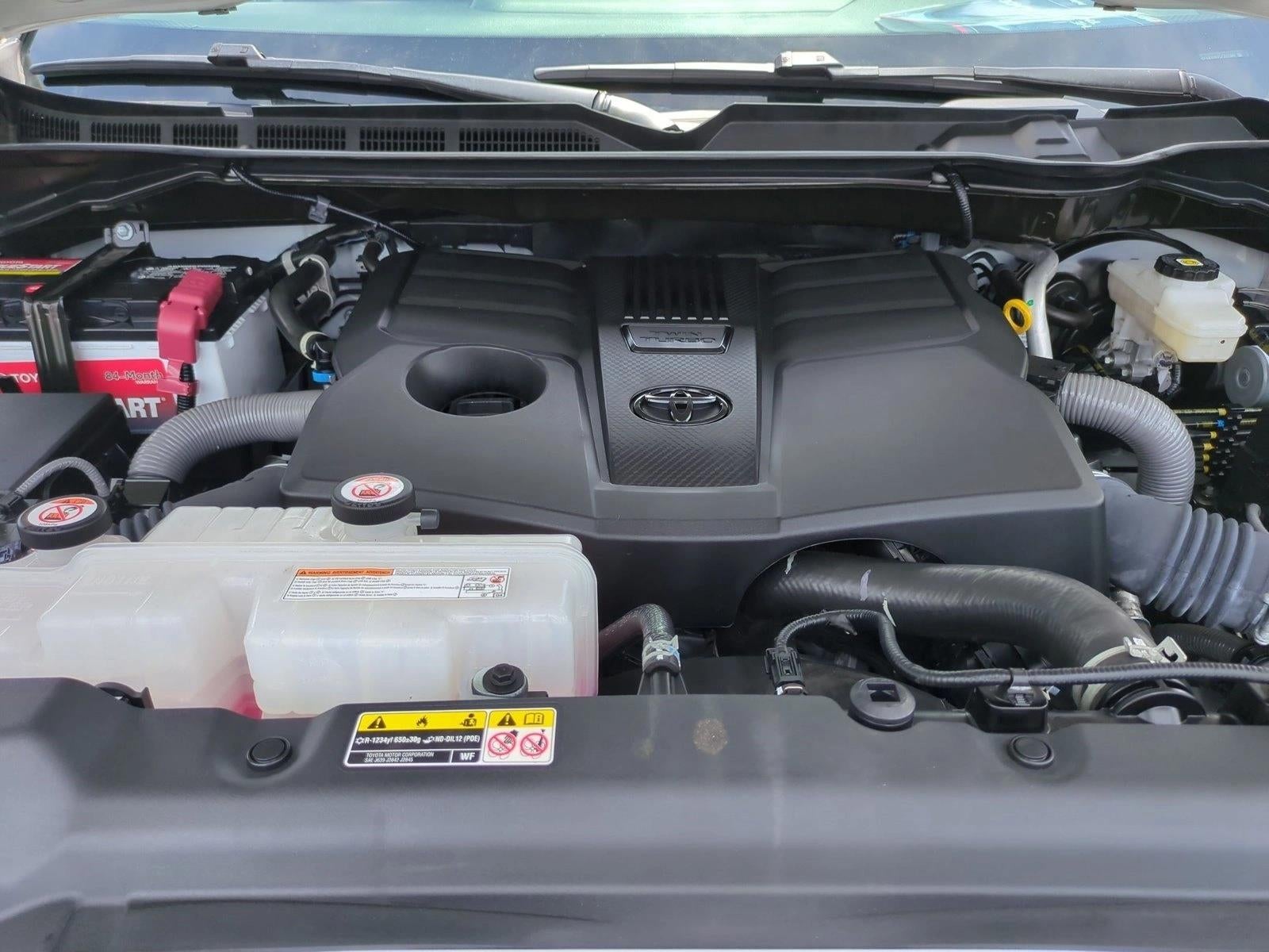 2025 Toyota Tundra 4WD 4WD SR CrewMax 5.5' Bed (Natl)