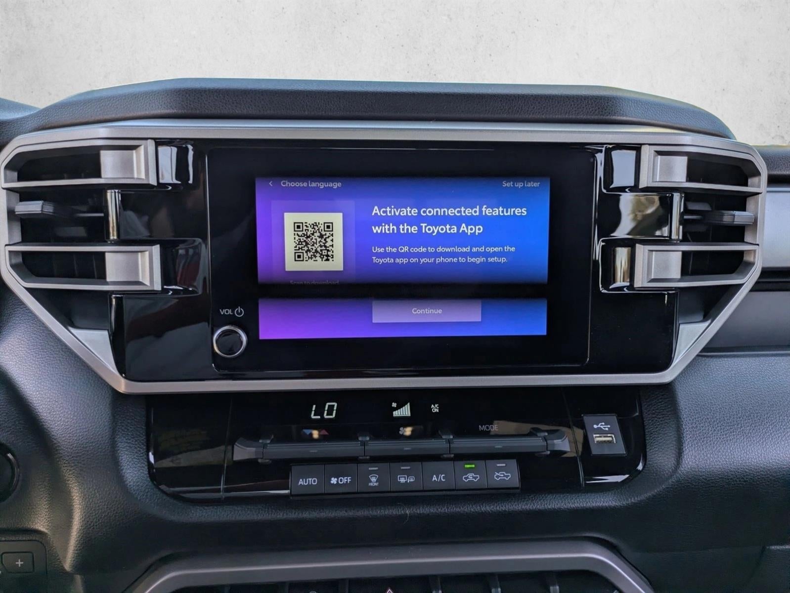 2025 Toyota Tundra 2WD 2WD SR5 CrewMax 5.5' Bed (SE)