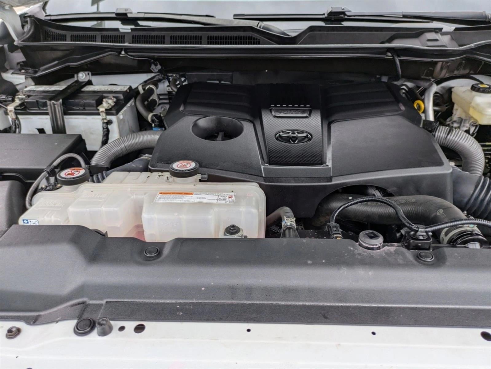 2022 Toyota Tundra 4WD 4WD SR5 Double Cab 6.5' Bed (Natl)