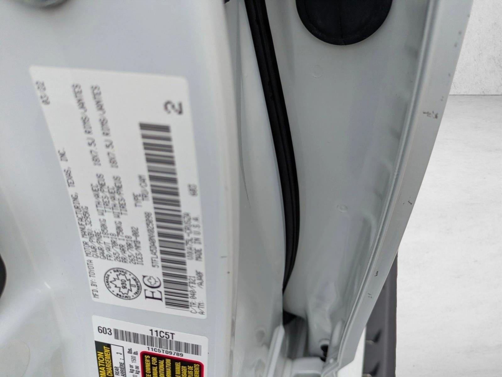 2022 Toyota Tundra 4WD 4WD SR5 Double Cab 6.5' Bed (Natl)