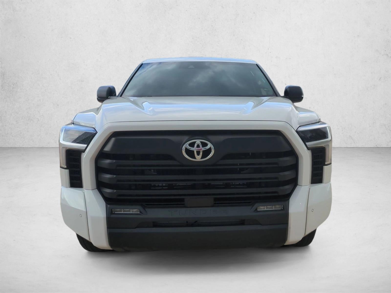 2023 Toyota Tundra 4WD 4WD SR5 CrewMax 5.5' Bed (SE)