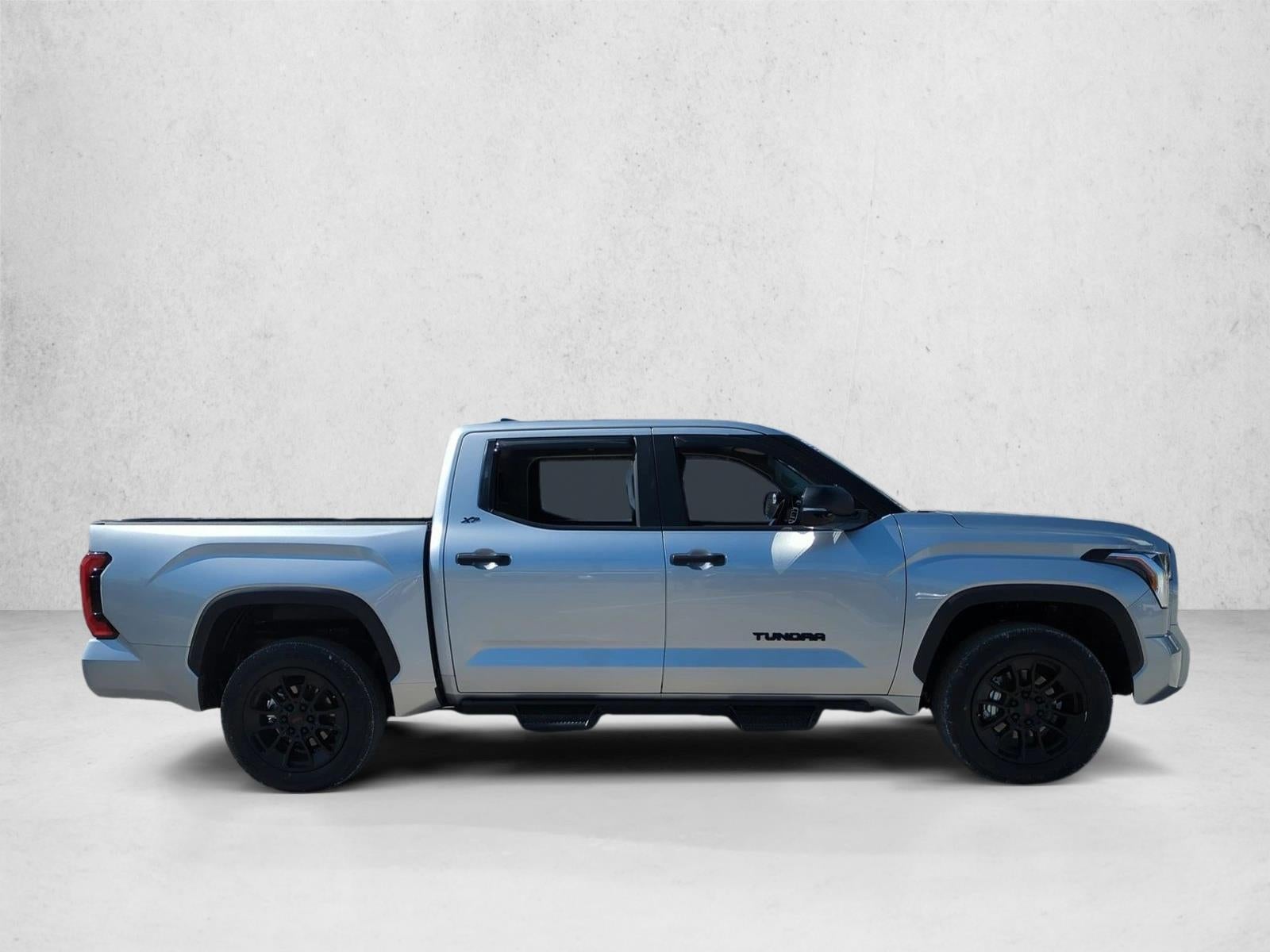2024 Toyota Tundra 4WD 4WD SR5 CrewMax 5.5' Bed (Natl)