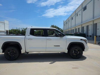 2024 Toyota Tundra 4WD 4WD SR5 CrewMax 5.5' Bed (Natl)