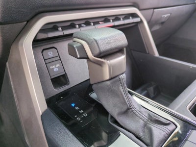 2025 Toyota Tundra 4WD 4WD SR5 CrewMax 5.5' Bed (Natl)