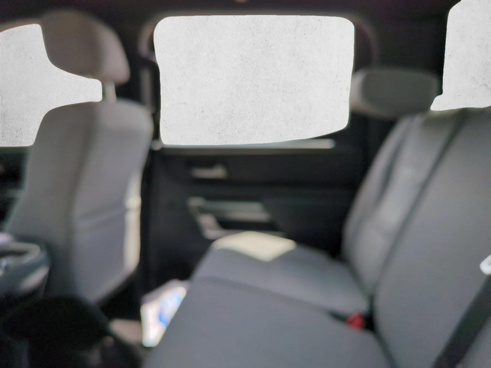 2025 Toyota Tundra 4WD 4WD SR5 CrewMax 5.5' Bed (Natl)